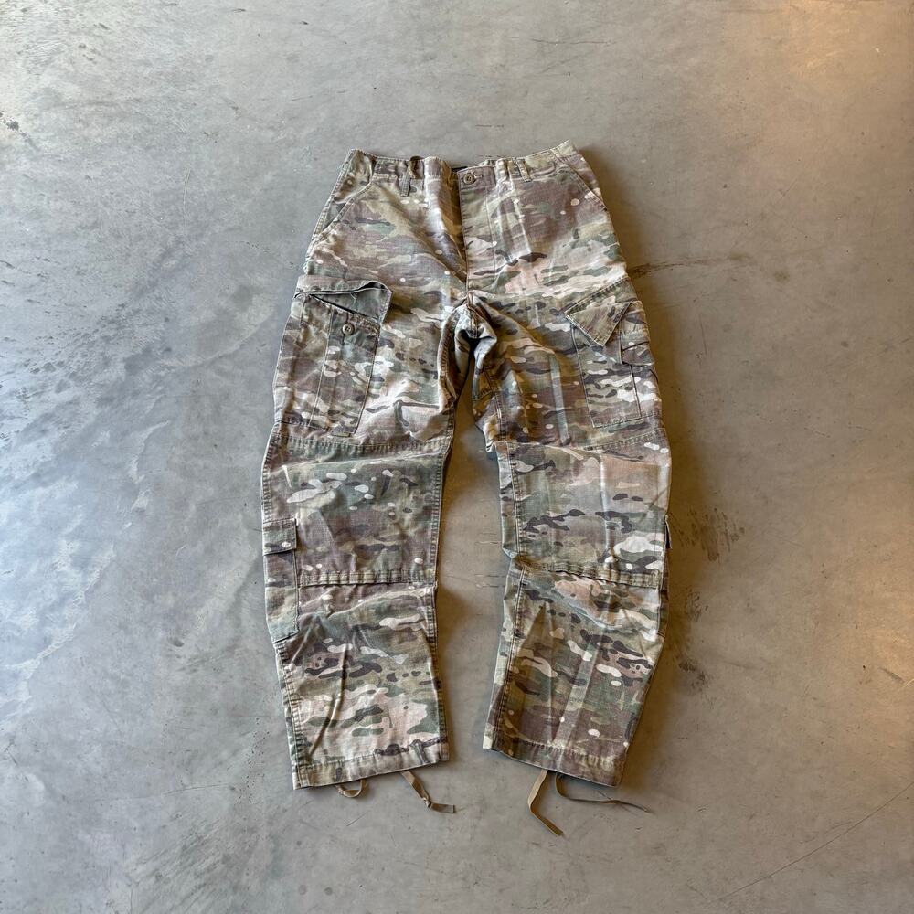 y2k vintage military camo cargo pants